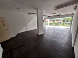 Ang Mo Kio Avenue 10 (D20), Shop House #457396131